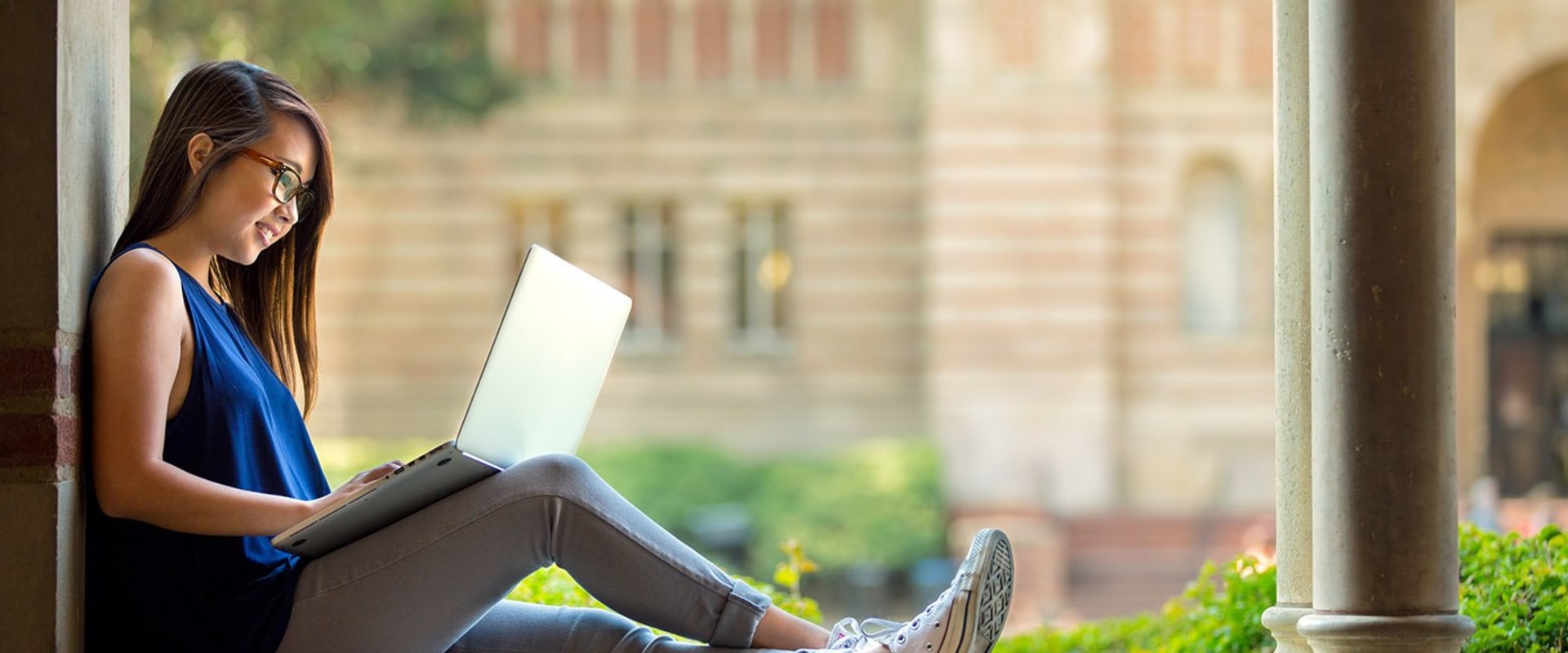 Maximizing Your Scholarship Opportunities at Stamford University